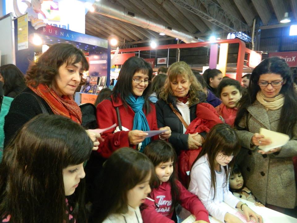 hOMENAJE MIL GRULLAS